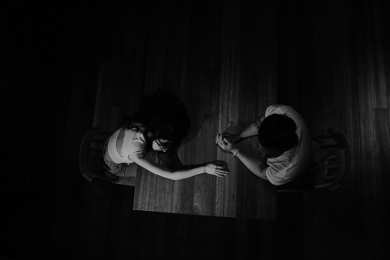 arguing-in-relationship